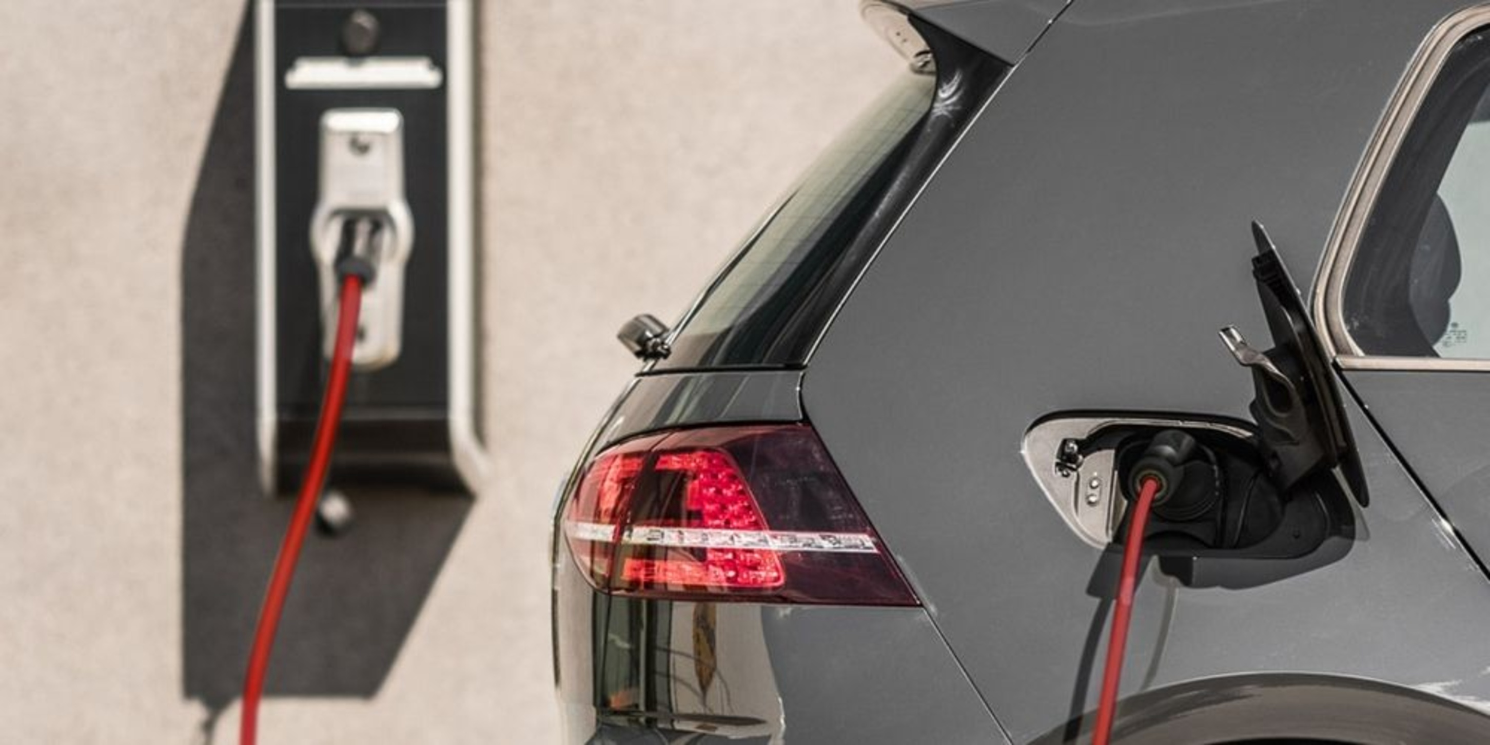 Schutz für E-Mobility bei Reichhard Elektrotechnik GmbH in Kitzingen