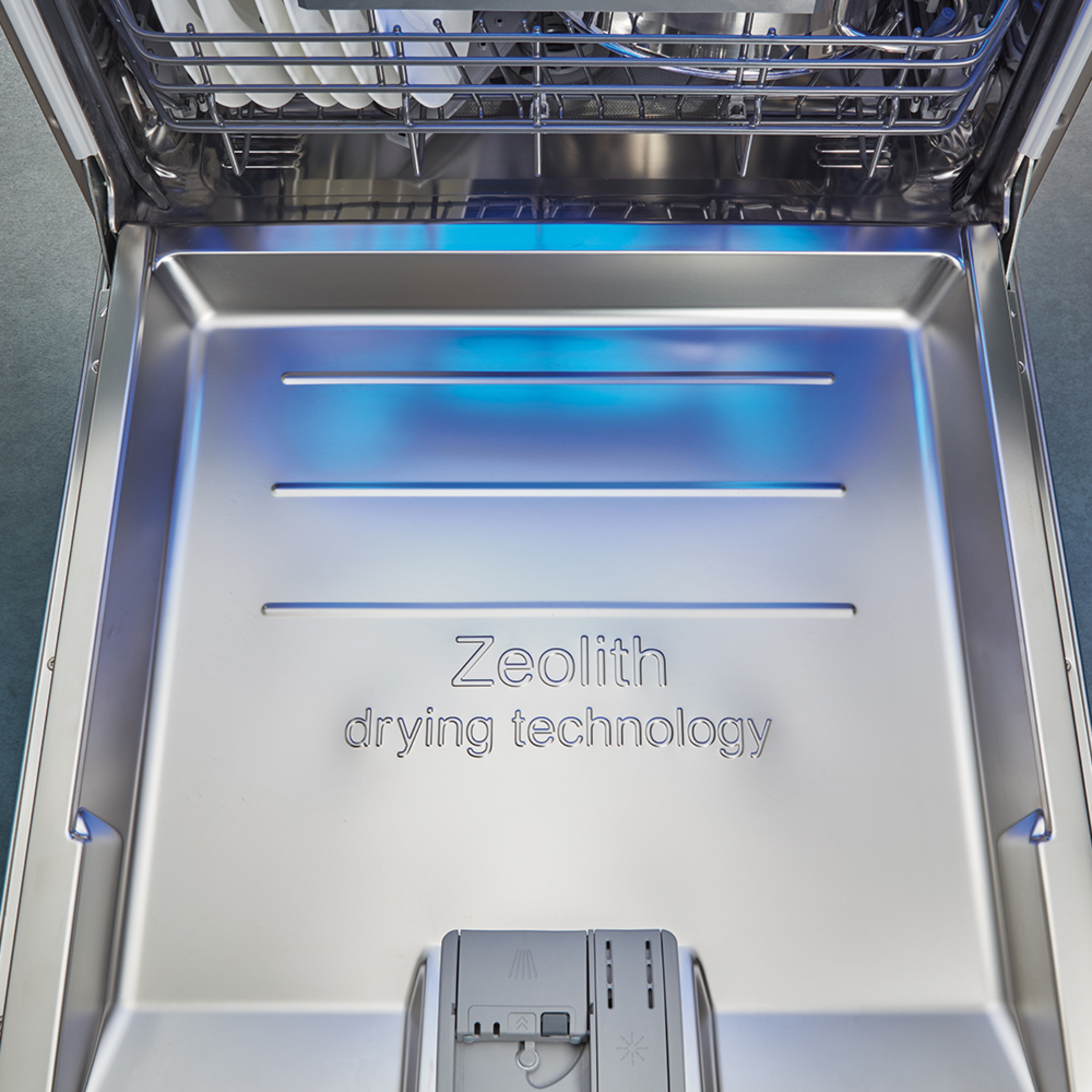 Zeolith Trocknen – Für glänzende Spülergebnisse bei reichhard Elektrotechnik in Kitzingen